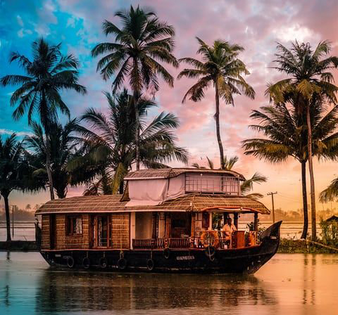 cochin houseboat